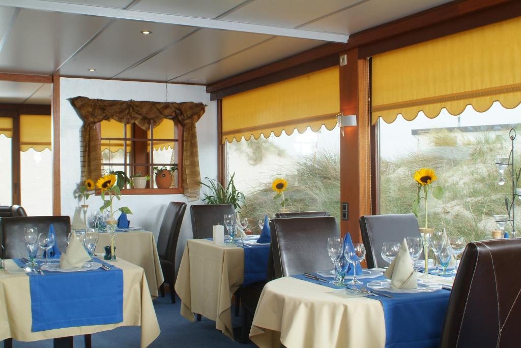 Sint-Laureins Hotel Westende Eksteriør billede